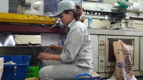 Dự thảo Luật đấu thầu (sửa đổi) Cần làm rõ “thân phận” của các công ty con du thao luat dau thau sua doi can lam ro than phan cua cac cong ty con