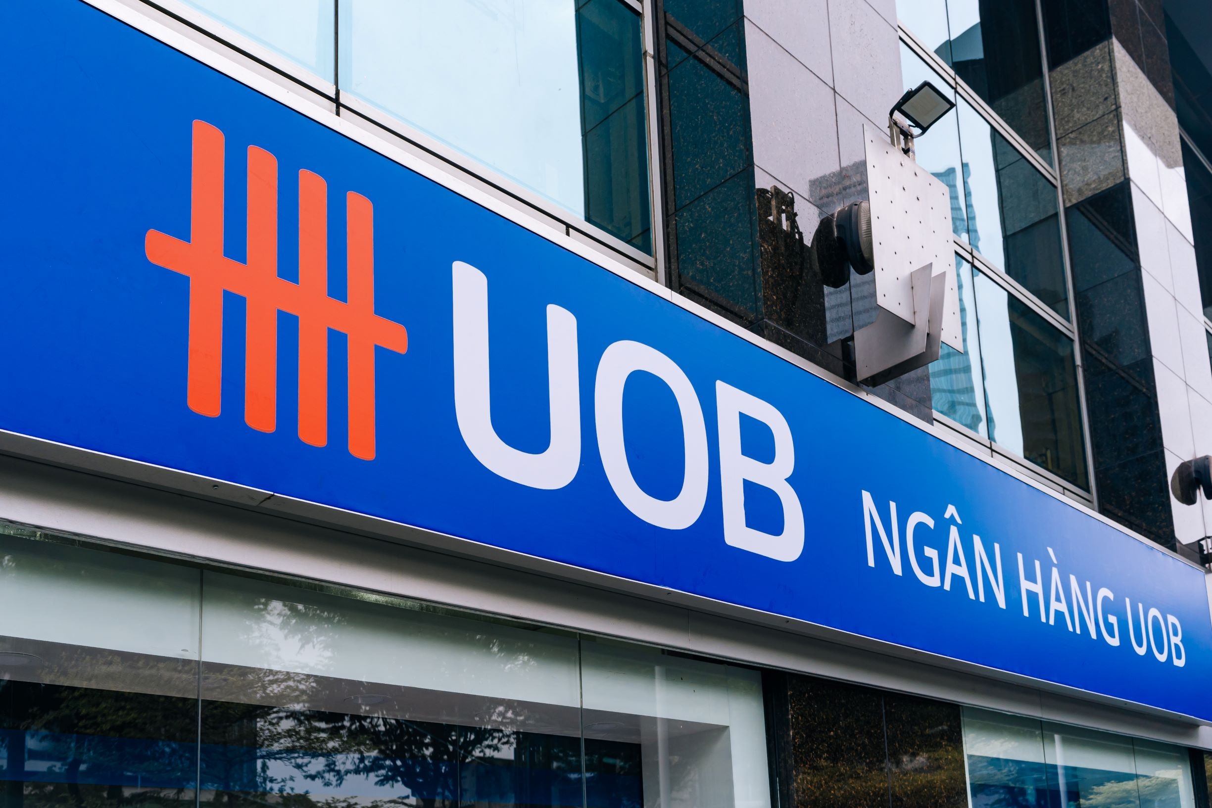 UOB phục vụ hơn 200.000 khách hàng tiêu dùng Việt Nam