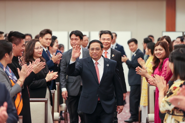 Thủ tướng Phạm Minh Chính gặp mặt cộng đồng người Việt Nam tại Nhật Bản - Ảnh 1.
