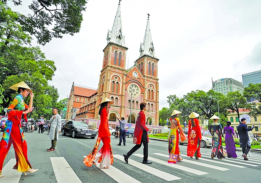 Ngành du lịch TP. Hồ Chí Minh: Hướng đến phát triển bền vững