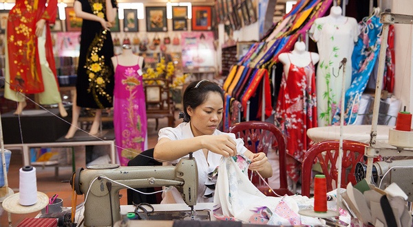 Tăng mức cho vay hộ gia đình ở vùng khó khăn lên 100 triệu đồng