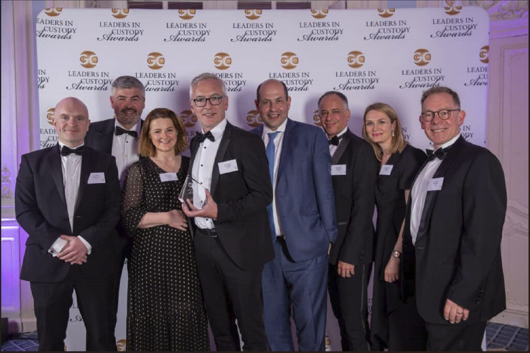 Standard Chartered Việt Nam nhận giải thưởng Ngân hàng có dịch vụ tốt nhất