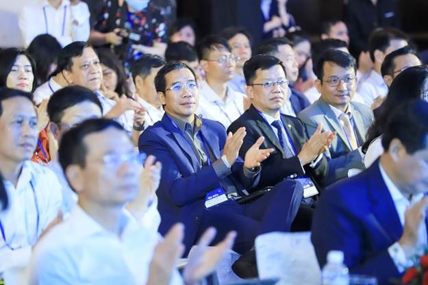 Ông Lưu Trung Thái - Chủ tịch HĐQT MB tham dự sự kiện Ông Lưu Trung Thái - Chủ tịch HĐQT MB tham dự sự kiện