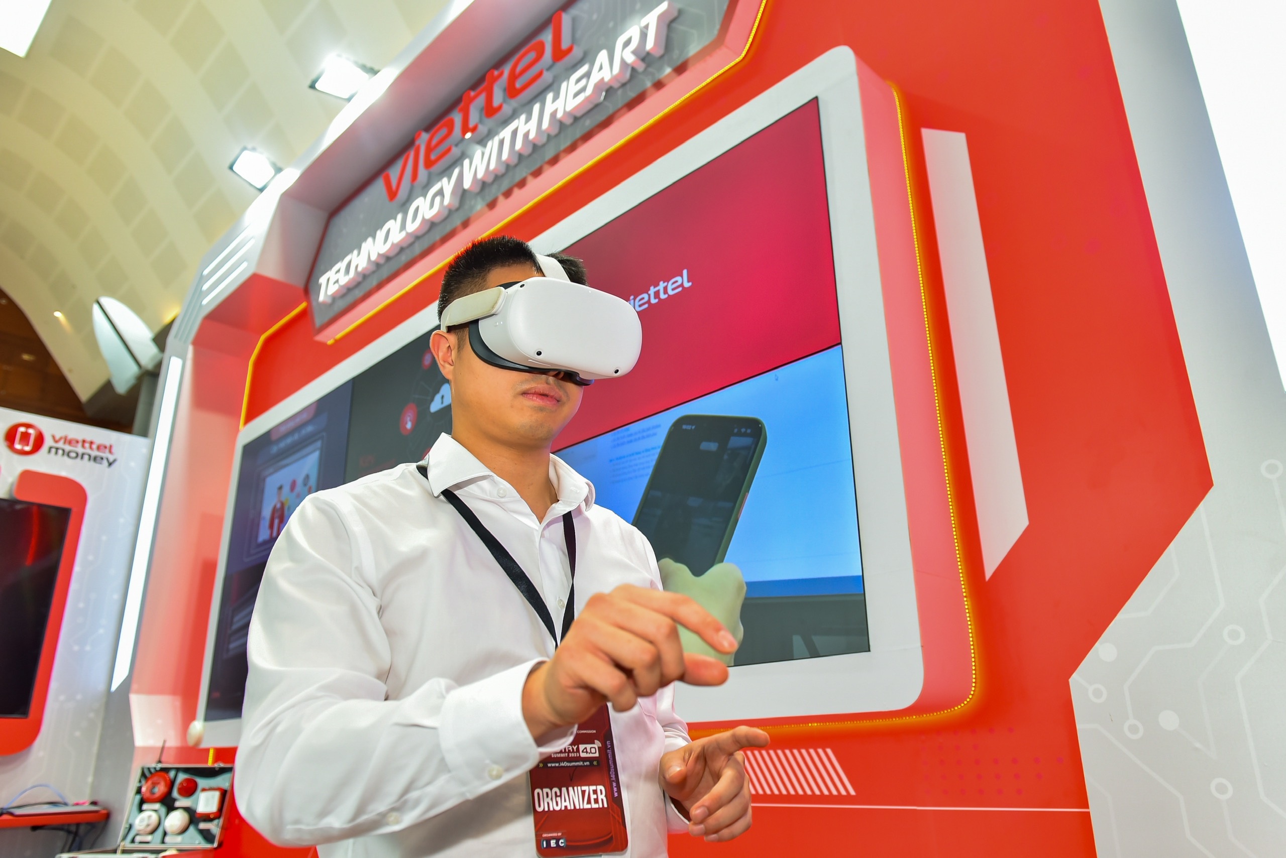 NHNN hướng đến phủ rộng khả năng tiếp cận tài chính toàn diện, tin cậy với chi phí hợp lý NHNN hướng đến phủ rộng khả năng tiếp cận tài chính toàn diện, tin cậy với chi phí hợp lý