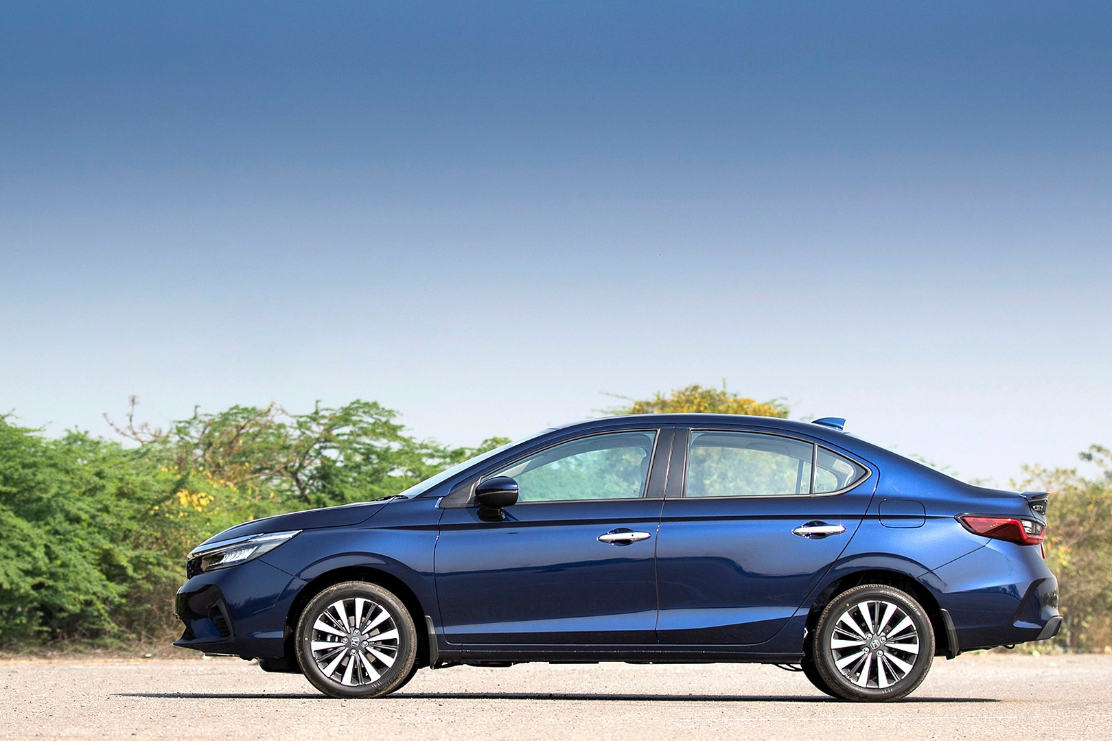 Honda City chốt ngày ra mắt Việt Nam, phả hơi nóng lên Vios, Accent - Ảnh 5. Honda City chốt ngày ra mắt Việt Nam, phả hơi nóng lên Vios, Accent - Ảnh 5.