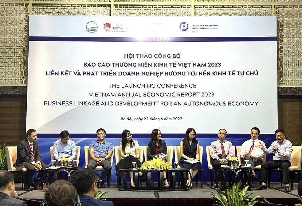 Ba kịch bản, bốn cơ hội tăng trưởng kinh tế 2023