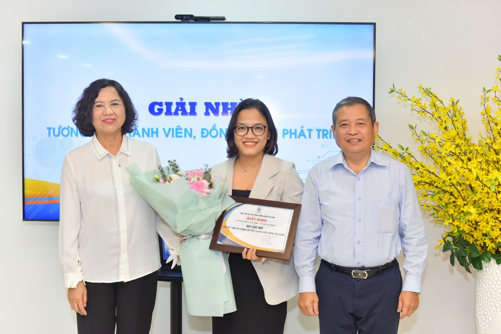 Trao giải cuộc thi sáng tạo Slogan xây dựng bộ nhận diện thương hiệu QTDND