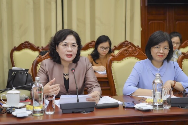 Thống đốc Nguyễn Thị Hồng tiếp xã giao Đoàn tham vấn Điều IV – IMF