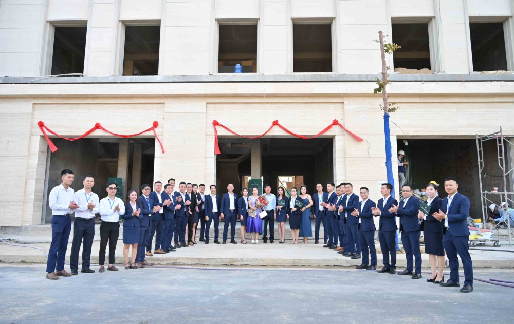 Dự án Regal Legend “đắt khách” trong chương trình kiến tạo đô thị biển quốc tế Dự án Regal Legend “đắt khách” trong chương trình kiến tạo đô thị biển quốc tế