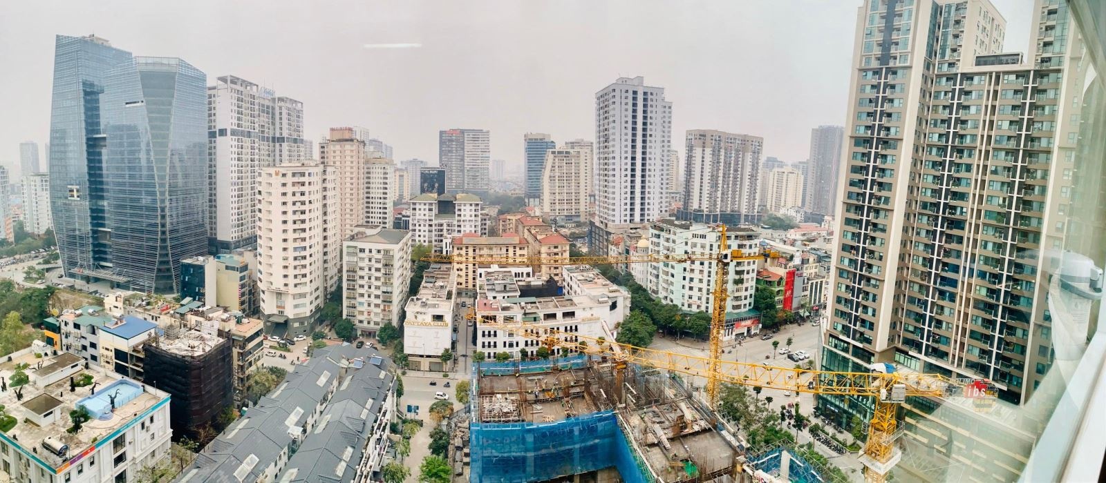 Toàn bộ nguồn cung mở bán chung cư mới trong 6 tháng đầu năm ở Hà Nội đều thuộc phân khúc cao cấp và trung cấp. Toàn bộ nguồn cung mở bán chung cư mới trong 6 tháng đầu năm ở Hà Nội đều thuộc phân khúc cao cấp và trung cấp.