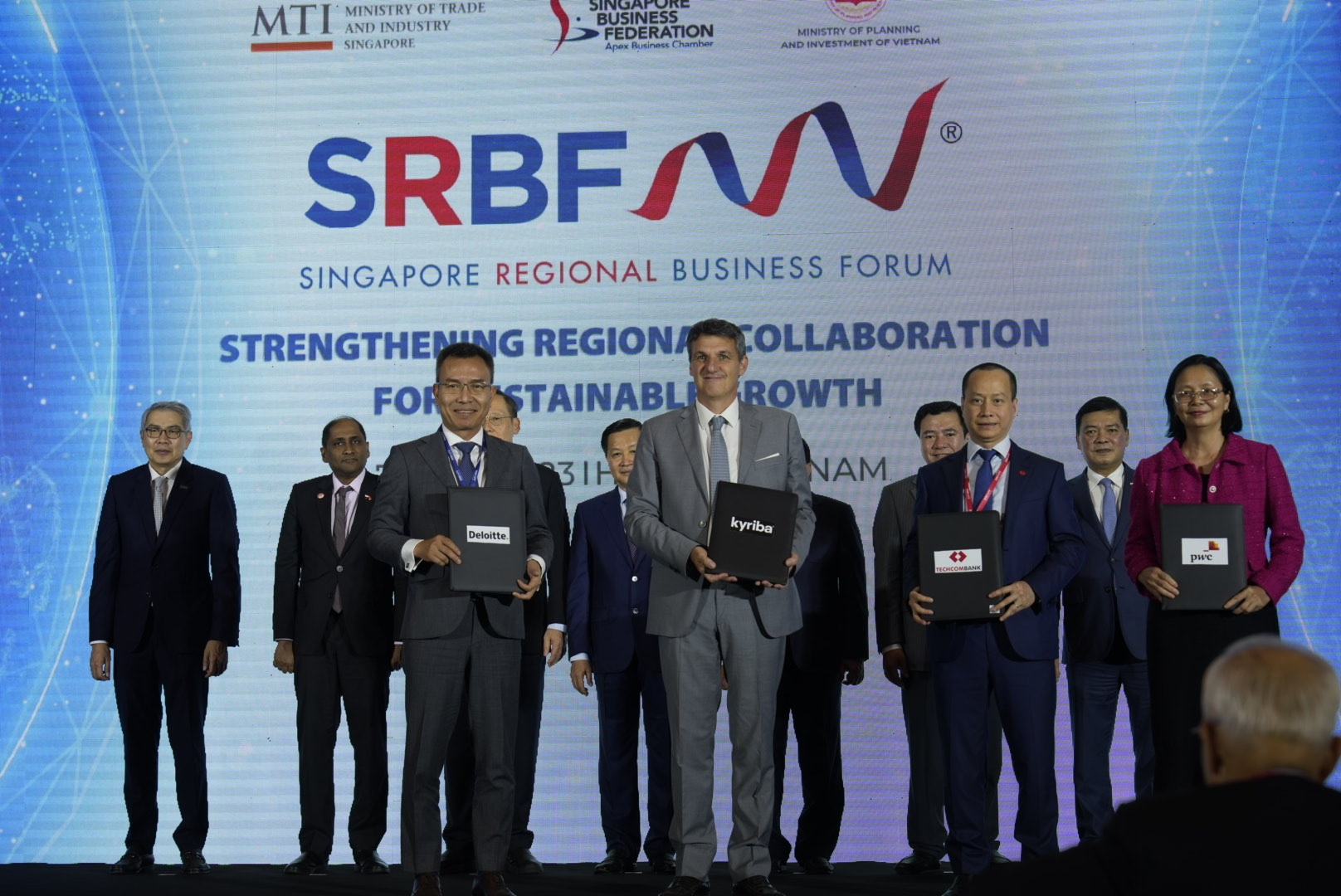 Việt Nam - Singapore: Hợp tác hiệu quả, thực chất hướng tới tương lai chung bền vững và thịnh vượng Việt Nam - Singapore: Hợp tác hiệu quả, thực chất hướng tới tương lai chung bền vững và thịnh vượng