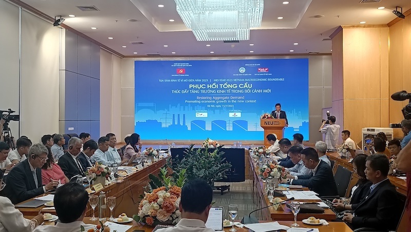 Phục hồi tổng cầu, thúc đẩy tăng trưởng kinh tế Phục hồi tổng cầu, thúc đẩy tăng trưởng kinh tế