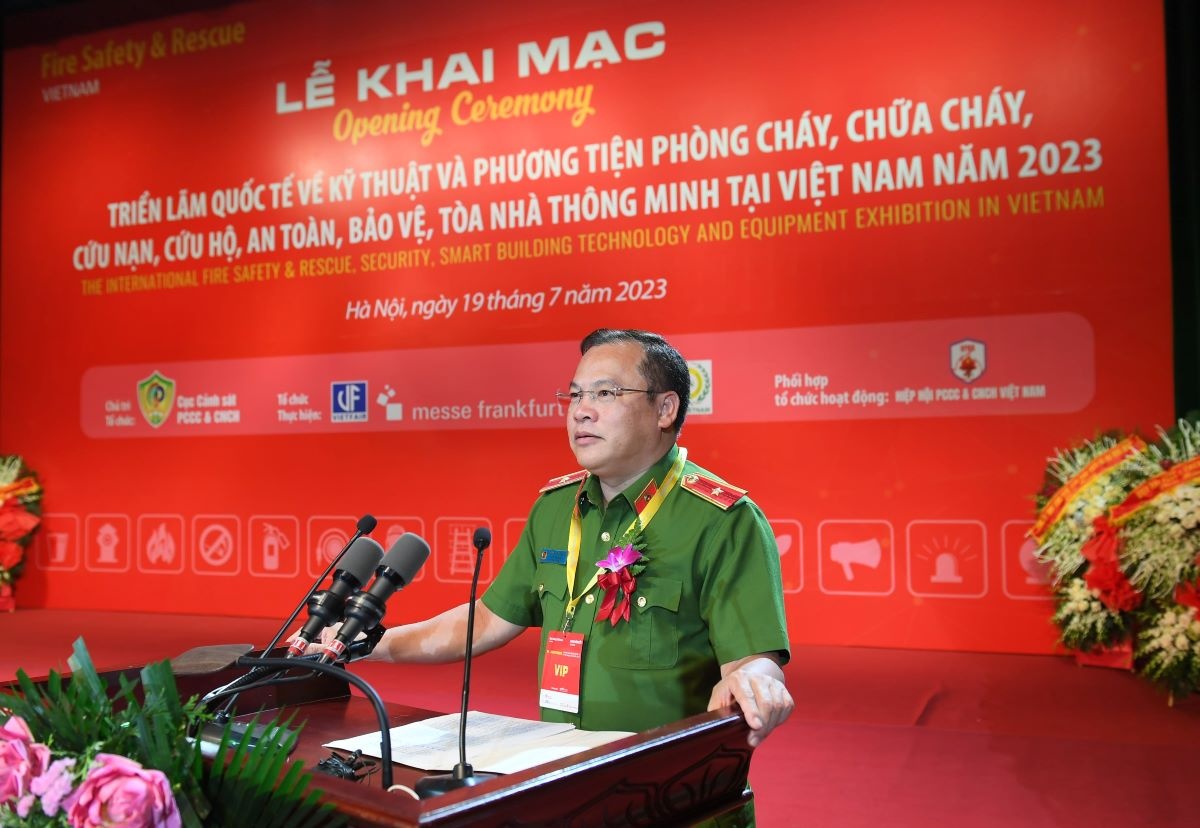 Thiếu tướng Nguyễn Văn Long - Thứ trưởng Bộ Công an phát biểu khai mạc triển lãm