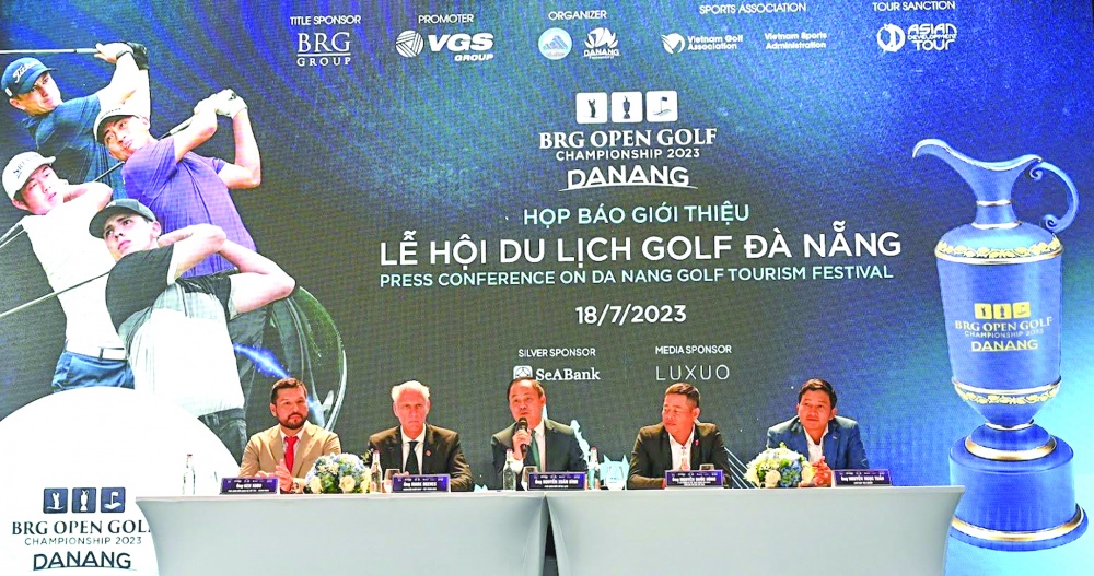 Ban tổ chức giới thiệu về Lễ hội Du lịch Golf Đà Nẵng 2023 tại buổi họp báo Ban tổ chức giới thiệu về Lễ hội Du lịch Golf Đà Nẵng 2023 tại buổi họp báo