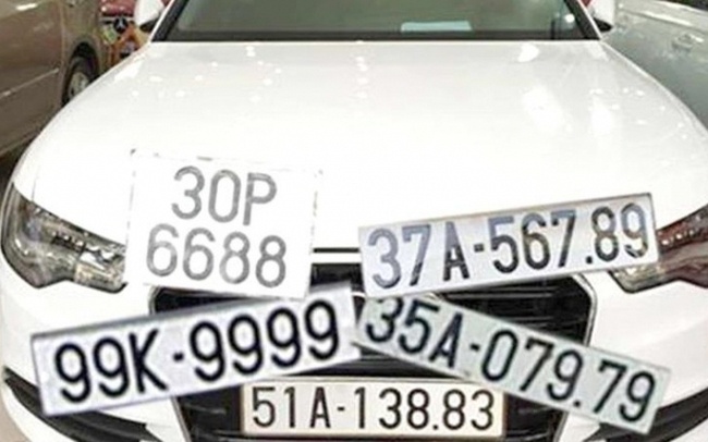 Người dân cần lưu ý gì khi tham gia phiên đấu giá biển số ôtô? | Giao thông | Vietnam+ (VietnamPlus)