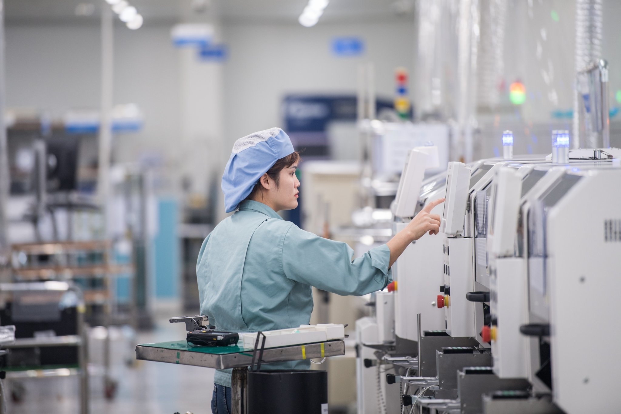 Hoa Kỳ hỗ trợ cải thiện môi trường kinh doanh và năng lực cạnh tranh khu vực tư nhân