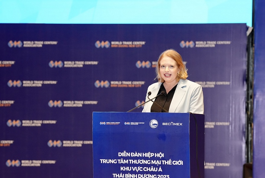 Bình Dương chuyển đổi số cùng các trung tâm thương mại thế giới