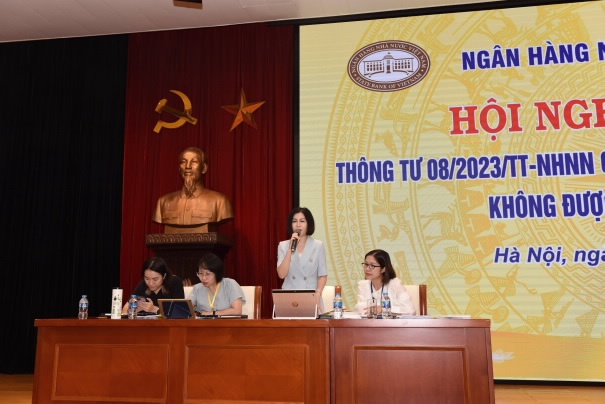 Tạo điều kiện thuận lợi cho doanh nghiệp khi thực hiện vay nước ngoài