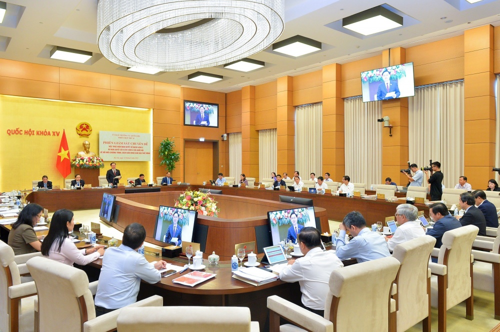 Nghiêm túc đánh giá, rút kinh nghiệm trong tổ chức thực hiện đổi mới chương trình sách giáo khoa Nghiêm túc đánh giá, rút kinh nghiệm trong tổ chức thực hiện đổi mới chương trình sách giáo khoa