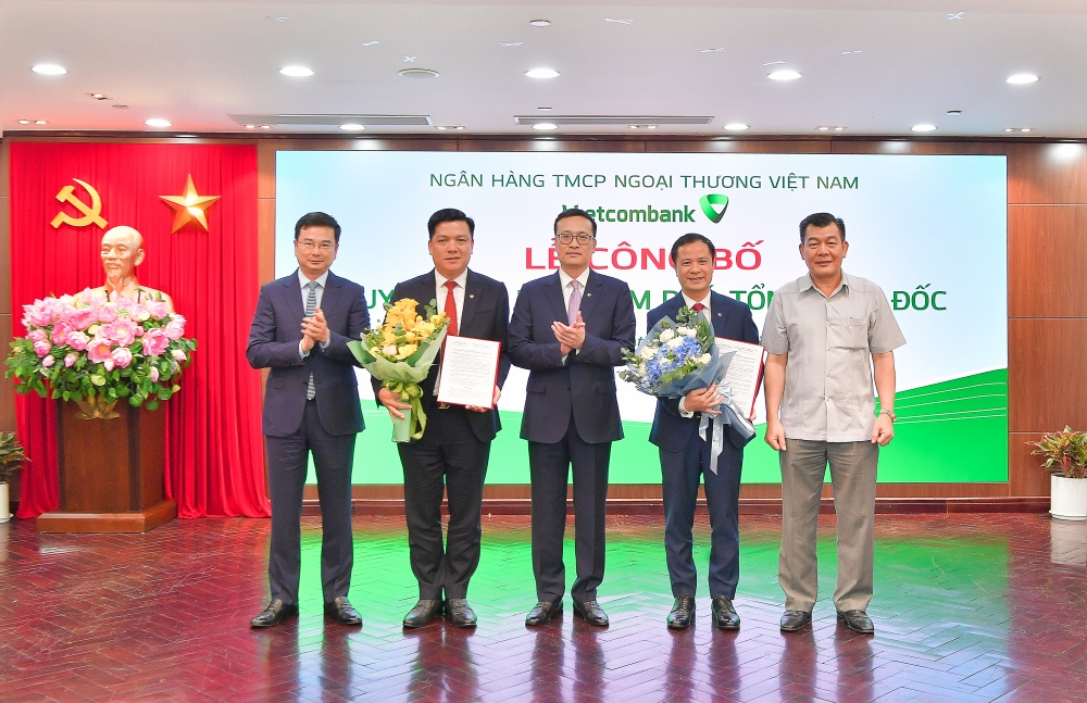 Vietcombank có 2 Phó Tổng giám đốc mới Vietcombank có 2 Phó Tổng giám đốc mới