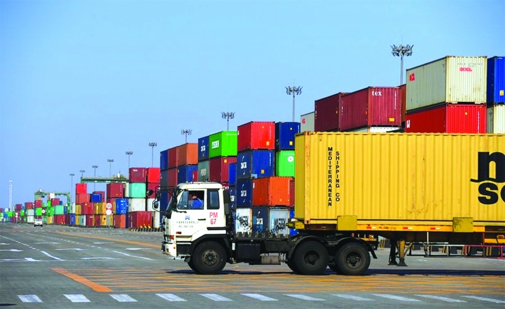 Doanh nghiệp xuất khẩu đang đứng trước nhiều thách thức rất lớn để duy trì hoạt động khi đơn hàng sụt giảm