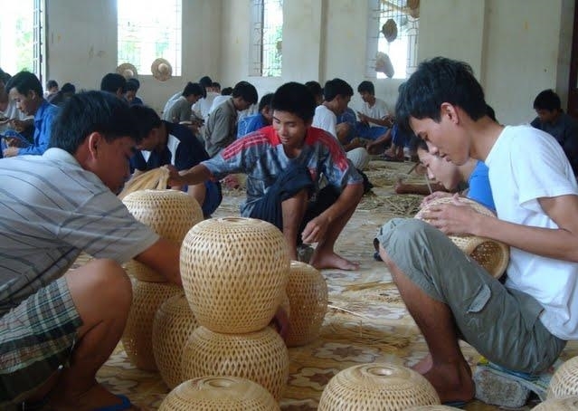 Tín dụng đối với người chấp hành xong án phạt tù - Ảnh 1. Tín dụng đối với người chấp hành xong án phạt tù - Ảnh 1.