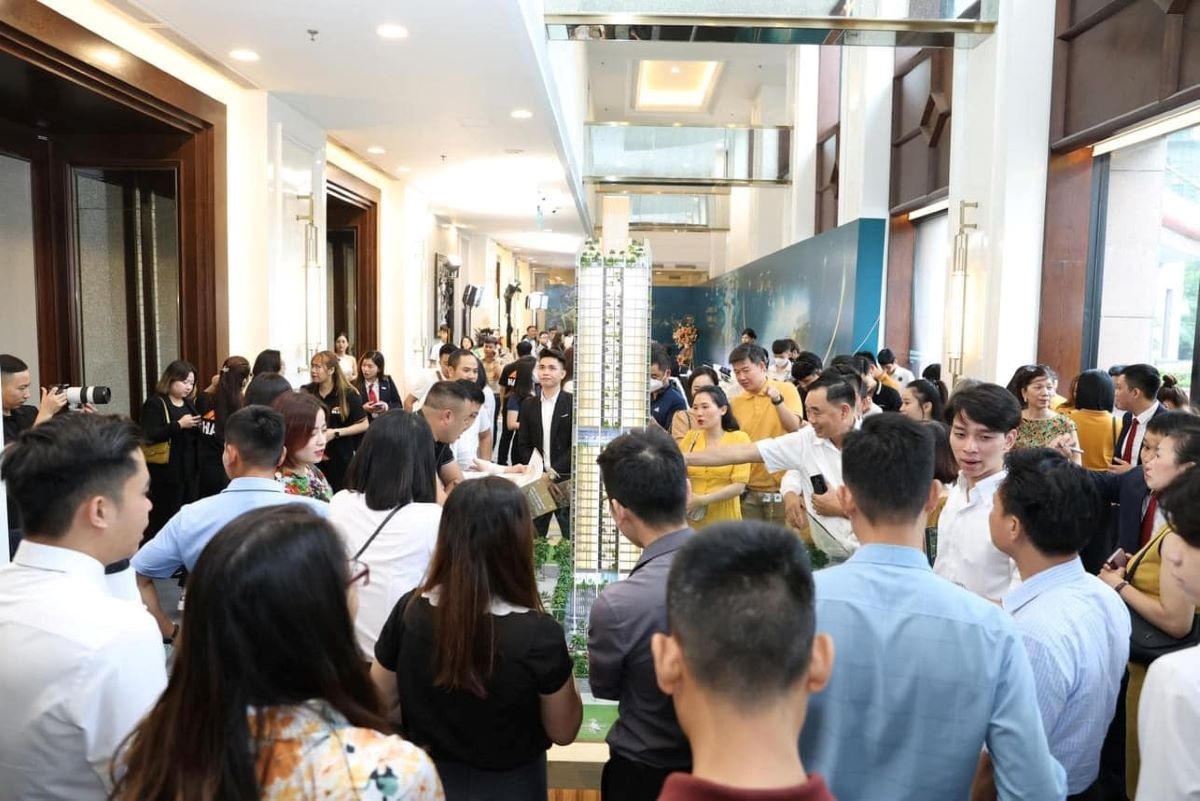 Cần quản lý chặt chẽ hơn nữa những cá nhân hành nghề môi giới bất động sản.