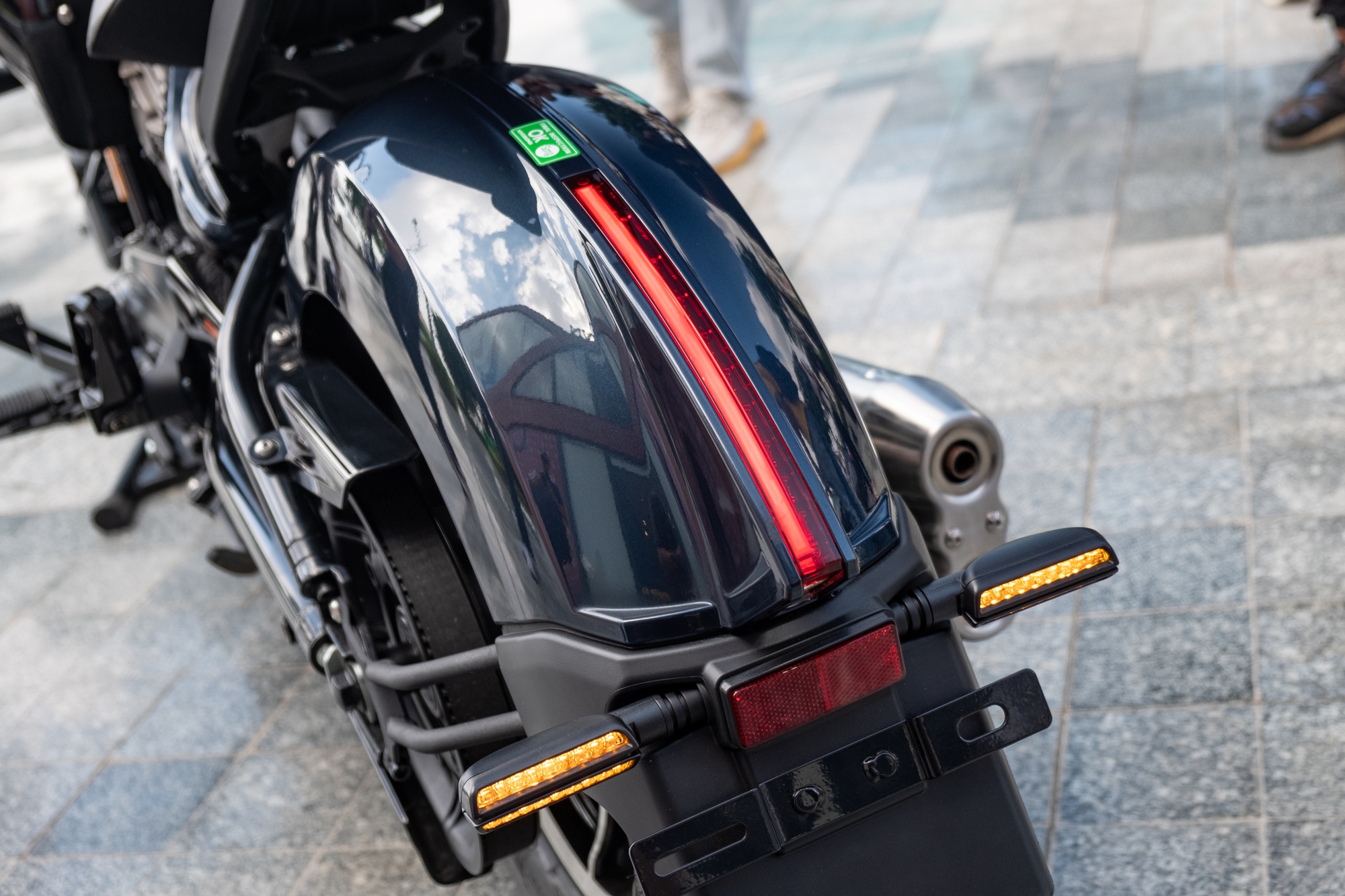 Chi tiết Hyosung GV300R vừa ra mắt Việt Nam với giá bán 148 triệu đồng