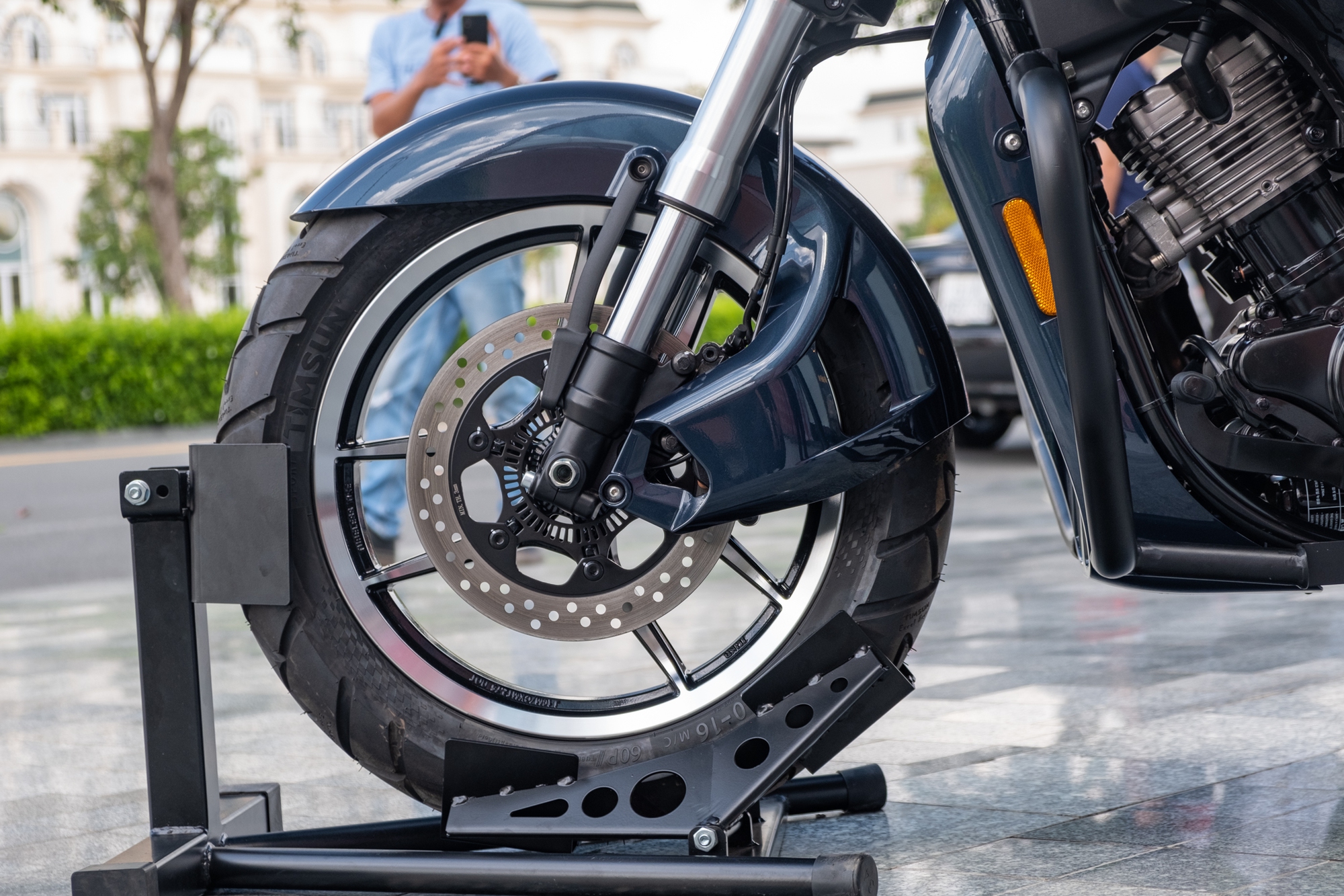 Chi tiết Hyosung GV300R vừa ra mắt Việt Nam với giá bán 148 triệu đồng