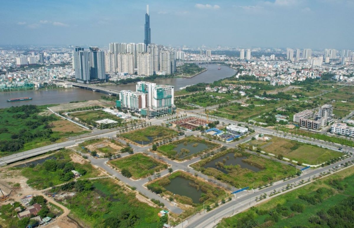 50% doanh nghiệp cho biết gặp khó khăn lớn nhất về giao dịch, tiếp đến là khó khăn về pháp lý đất đai 50% doanh nghiệp cho biết gặp khó khăn lớn nhất về giao dịch, tiếp đến là khó khăn về pháp lý đất đai