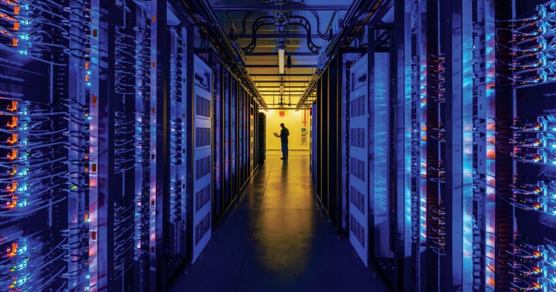 Do Việt Nam còn thiếu cơ sở hạ tầng trung tâm dữ liệu nhất trong khu vực, mở ra cơ hội lớn. Do Việt Nam còn thiếu cơ sở hạ tầng trung tâm dữ liệu nhất trong khu vực, mở ra cơ hội lớn.