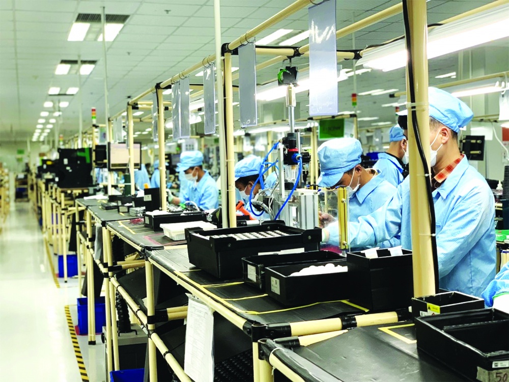 Tập trung tháo gỡ khó khăn, thúc đẩy phục hồi sản xuất công nghiệp chế biến chế tạo,  khôi phục chuỗi cung ứng