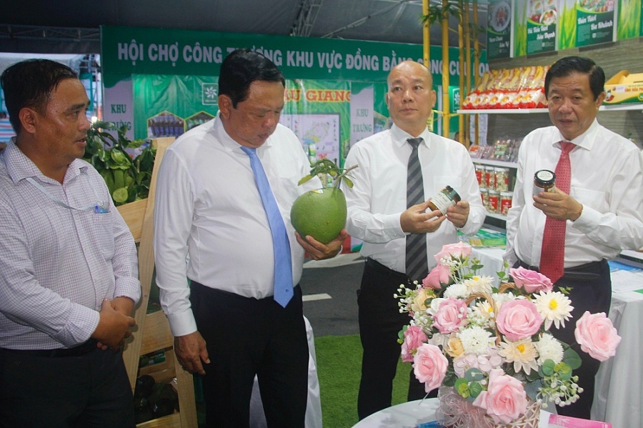 Festival Nông sản Việt Nam - Vĩnh Long: Kết nối thị trường tiêu thụ