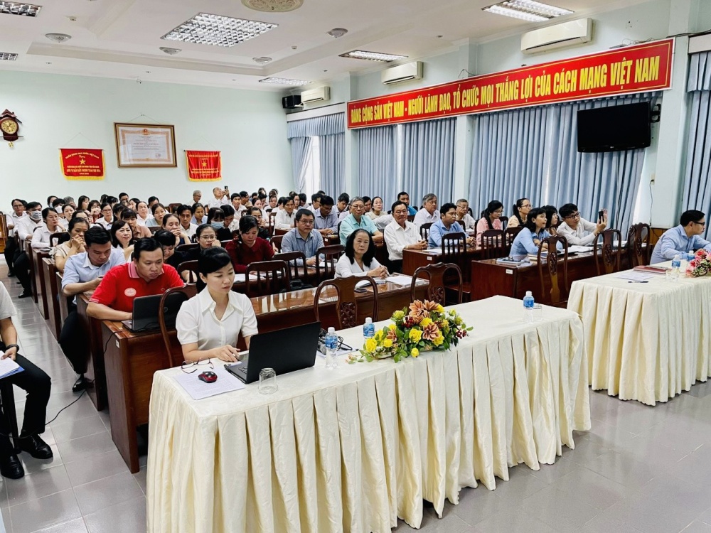 NHNN Tiền Giang tổ chức hội nghị tập huấn các văn bản về hoạt động của QTDND
