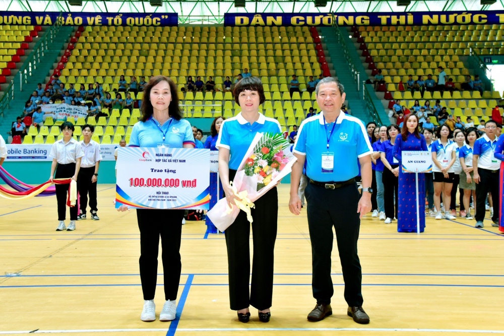 Sôi động Hội thao Hệ thống Quỹ tín dụng nhân dân và Co-op Bank khu vực phía Nam Sôi động Hội thao Hệ thống Quỹ tín dụng nhân dân và Co-op Bank khu vực phía Nam