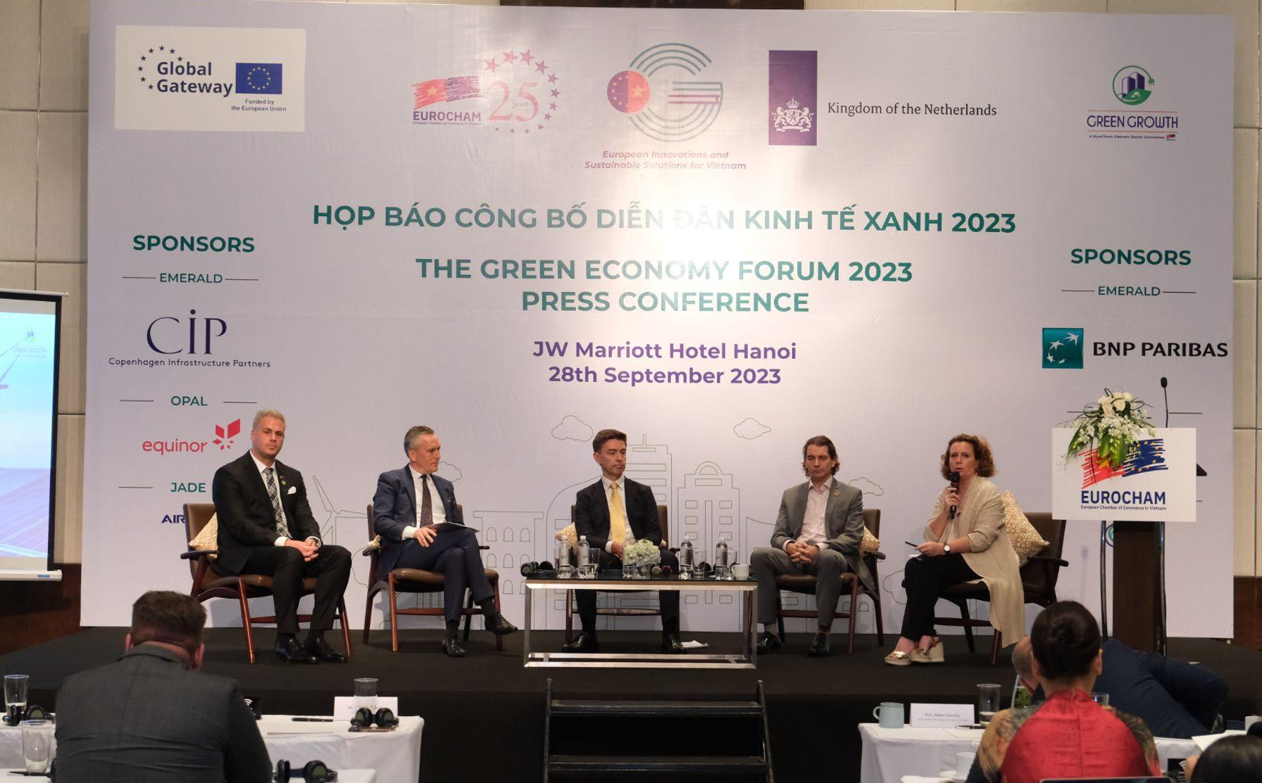 Diễn đàn Kinh tế Xanh 2023 sẽ diễn ra vào đầu tháng 11 Diễn đàn Kinh tế Xanh 2023 sẽ diễn ra vào đầu tháng 11