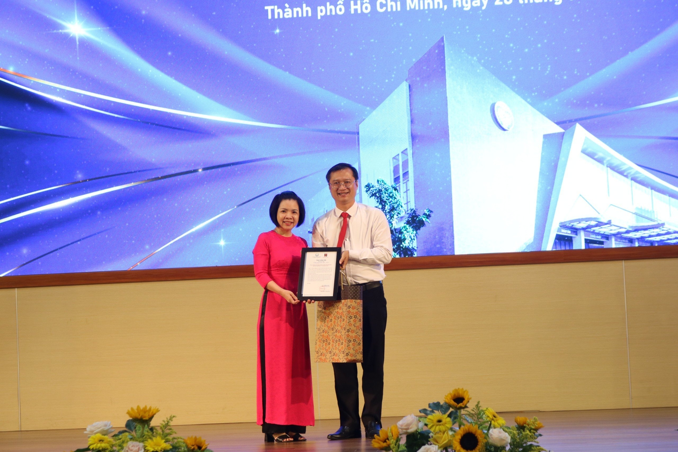 Agribank chi nhánh Sài Gòn đồng hành cùng tân sinh viên Đại học Quốc gia TP.HCM