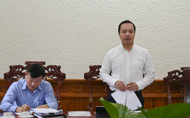 Thứ trưởng Bộ Tư pháp Trần Tiến Dũng phát biểu kết luận tại phiên họp Hội đồng thẩm định - Ảnh: VGP