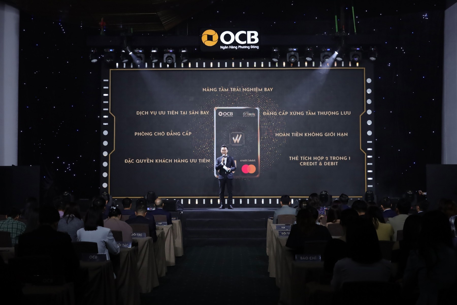 7 đặc quyền đẳng cấp nhất dành riêng cho chủ thẻ OCB Mastercard World 7 đặc quyền đẳng cấp nhất dành riêng cho chủ thẻ OCB Mastercard World