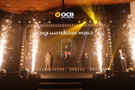 Ra mắt thẻ OCB Mastercard World dành riêng cho phân khúc khách hàng cao cấp