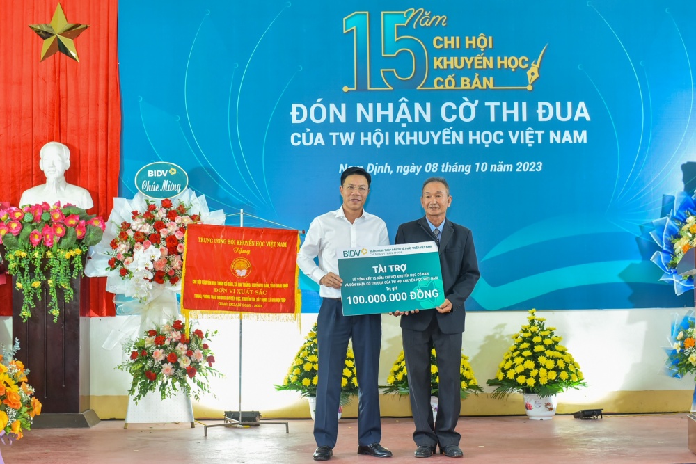 Phát huy phong trào khuyến học, khuyến tài, xây dựng xã hội học tập Phát huy phong trào khuyến học, khuyến tài, xây dựng xã hội học tập