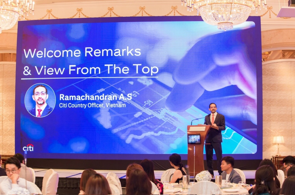 Tổng Giám đốc Citi Việt Nam phát biểu khai mạc hội nghị
