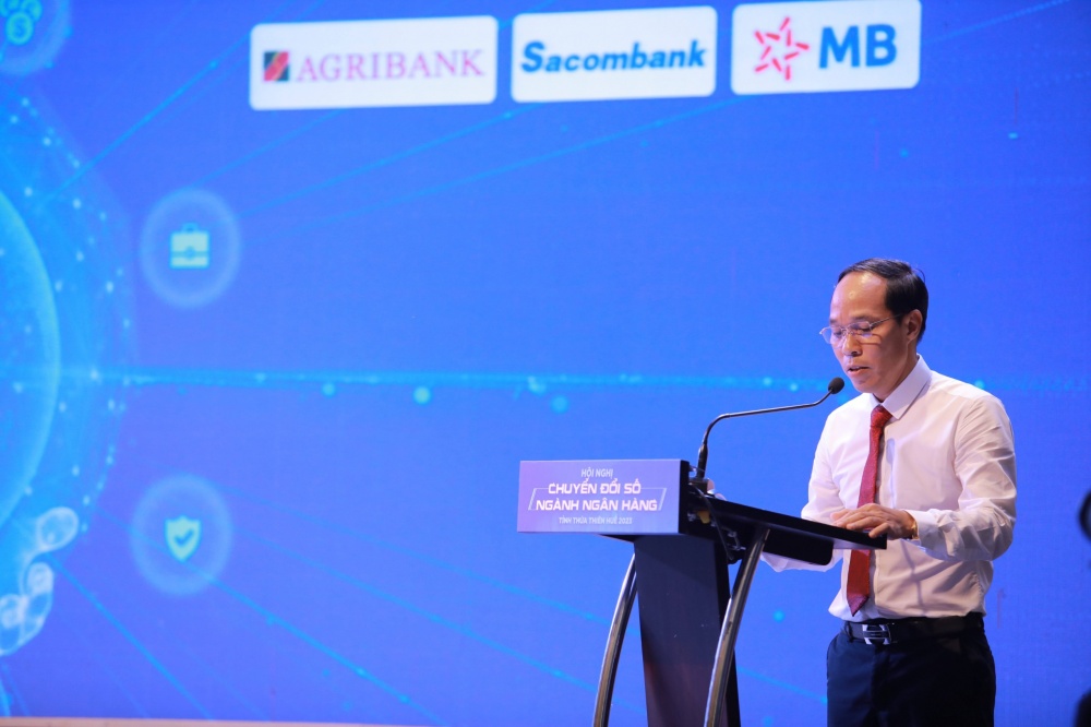 Ông Phạm Bá Nam, Giám đốc NHNN tỉnh phát biểu kết luận Hội nghị Ông Phạm Bá Nam, Giám đốc NHNN tỉnh phát biểu kết luận Hội nghị