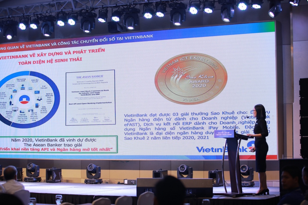 Vietinbank TT Huế trình bày tham luận Vietinbank TT Huế trình bày tham luận