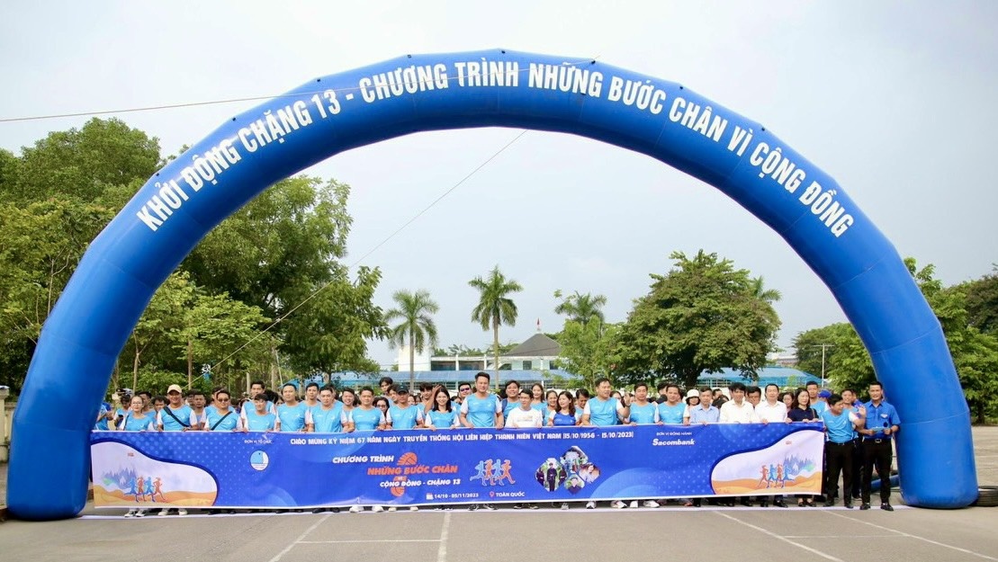 1.	Chặng 13 - “Những bước chân vì cộng đồng” sẽ diễn ra từ 14/10 - 05/11/2023 