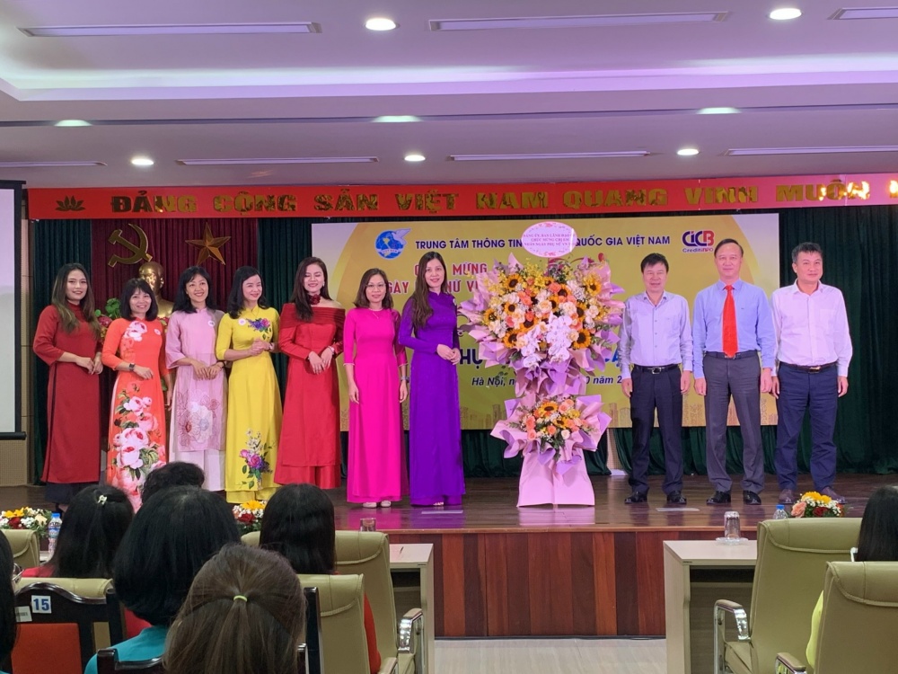 Phụ nữ CIC thời đại 5.0 Phụ nữ CIC thời đại 5.0