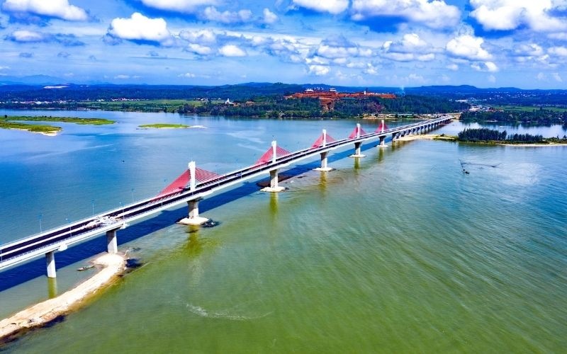 Nhiều cơ hội hợp tác đầu tư thiết thực vào Quảng Ngãi