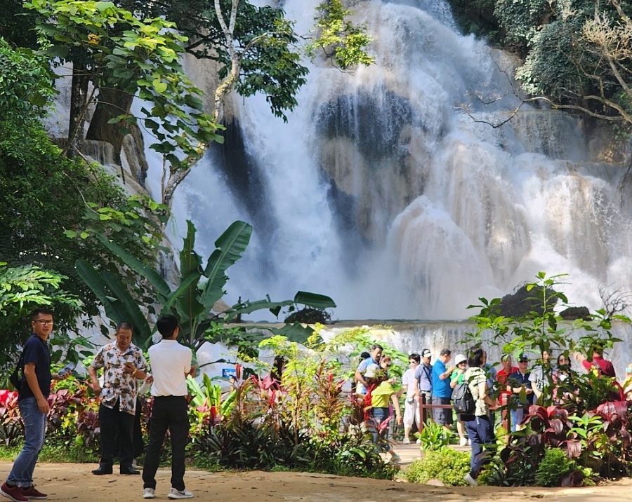 TP.HCM và các tỉnh Tây Bắc tham gia Tuần văn hóa, du lịch tại Luông pha-bang