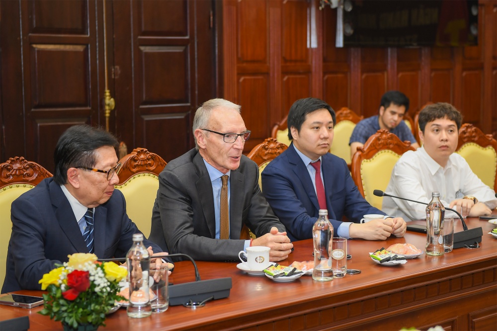 Ông David Tait, Chủ tịch kiêm Tổng Giám đốc điều hành HĐVTG chia sẻ