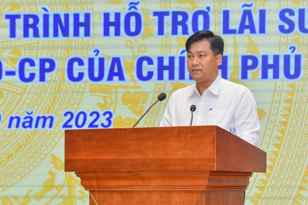 Tập trung thực hiện hiệu quả các giải pháp hỗ trợ, nâng cao khả năng hấp thụ vốn của nền kinh tế